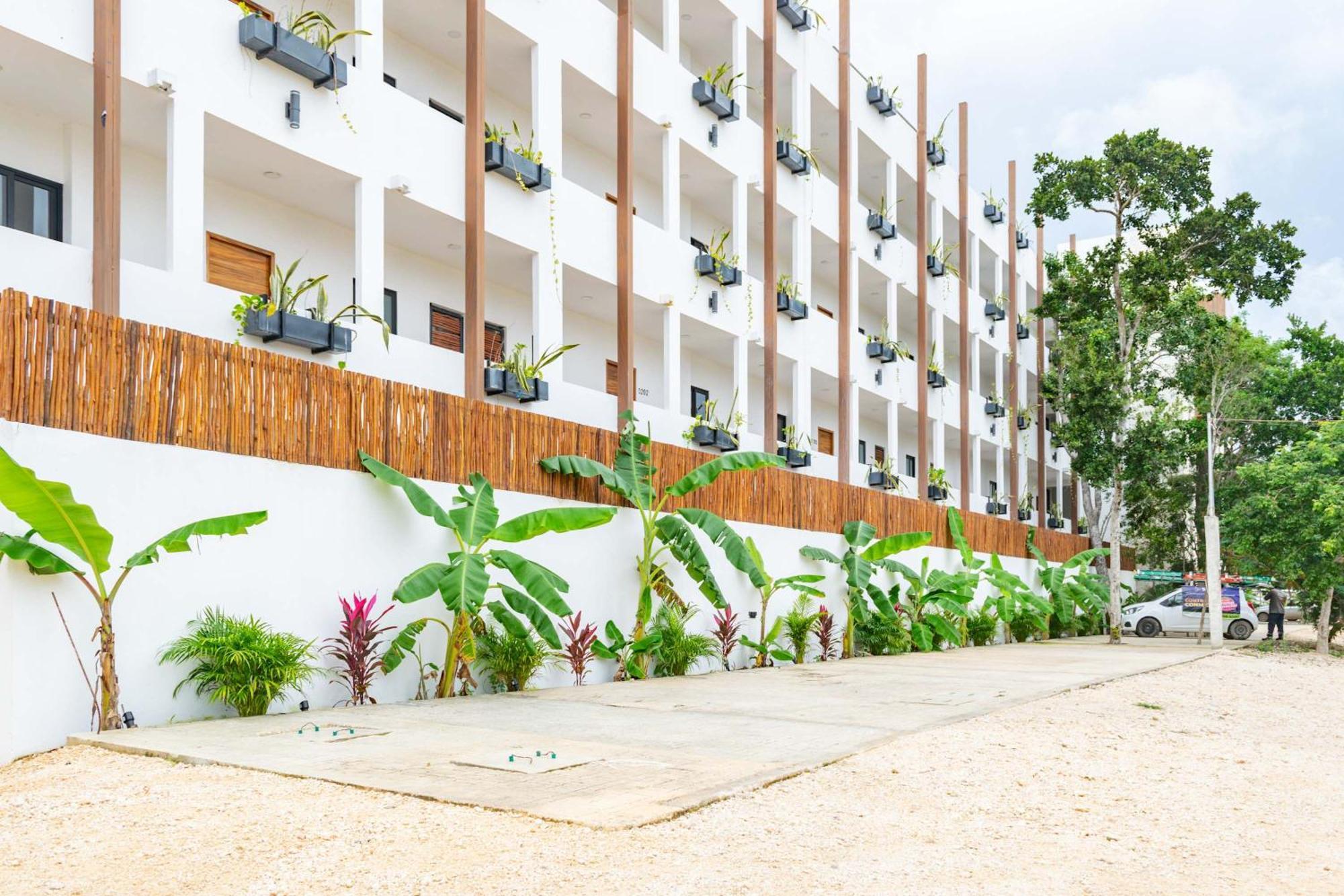 Pool & Rooftop In Tulum 2 Bedrooms Apartment Exterior photo
